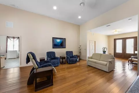 Living - 3310 Twin Rivers Trl, Parrish, FL 34219 photo 4 of 4
