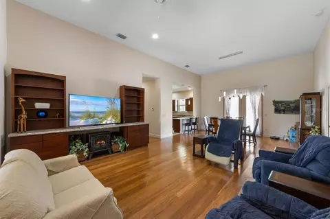 Living - 3310 Twin Rivers Trl, Parrish, FL 34219 photo 1 of 4
