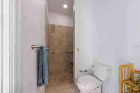 Bath - 3310 Twin Rivers Trl, Parrish, FL 34219 photo 8 of 8