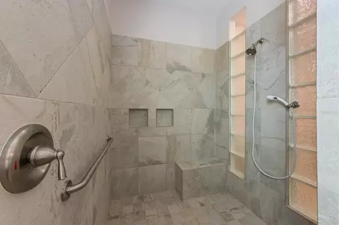 Bath - 3310 Twin Rivers Trl, Parrish, FL 34219 photo 6 of 8