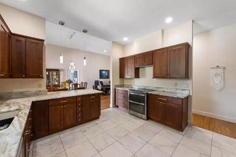 Kitchen - 3310 Twin Rivers Trl, Parrish, FL 34219 photo 1 of 4