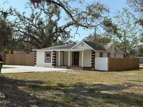 1610 24th St, Sarasota, FL 34234