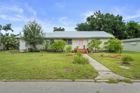 2302 8th Ave W, Bradenton, FL 34205