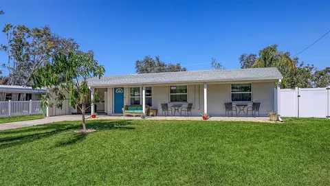 3302 21st Avenue Dr W, Bradenton, FL 34205
