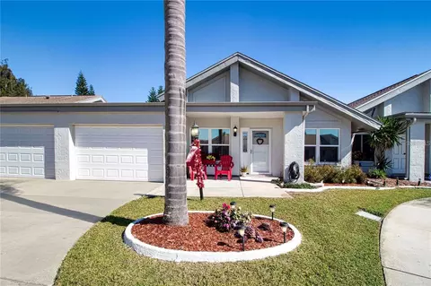 104 Carswell Cir #10, Sun City Center, FL 33573