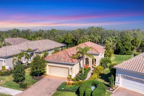 7103 Westhill Ct, Lakewood Ranch, FL 34202