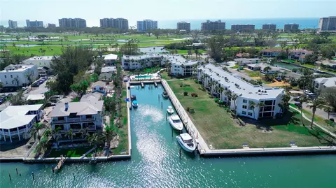448 Gulf Of Mexico Dr #A204, Longboat Key, FL 34228