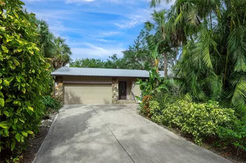 1155 Hampton Rd, Sarasota, FL 34236