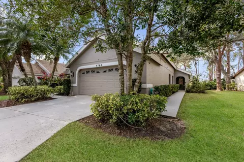 4768 Tivoli Ave, Sarasota, FL 34235