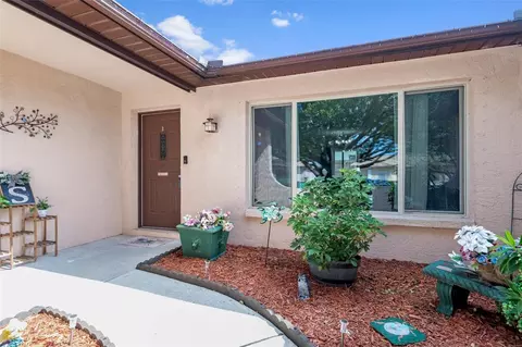 7716 Vienna Ln, Port Richey, FL 34668