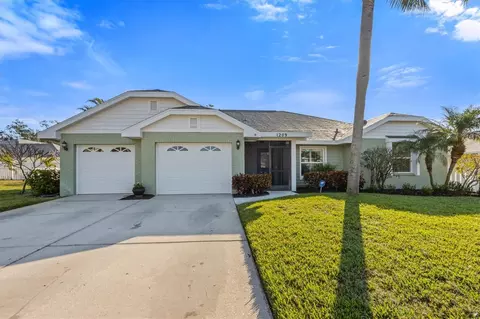 1209 89th St NW, Bradenton, FL 34209