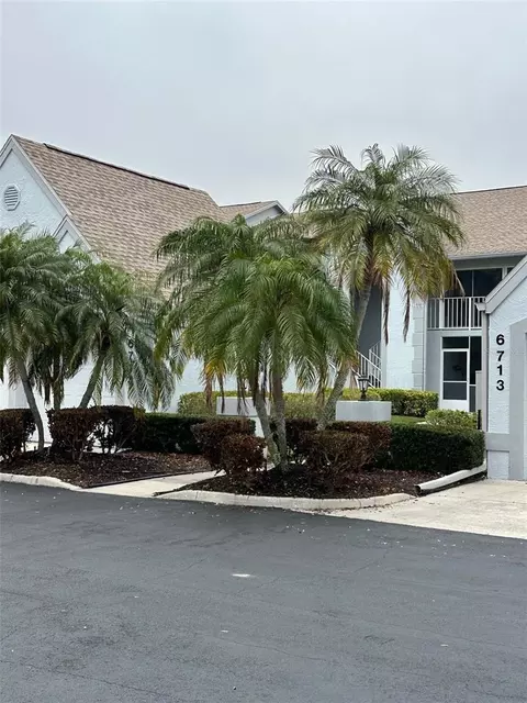6713 Stone River Rd #206, Bradenton, FL 34203