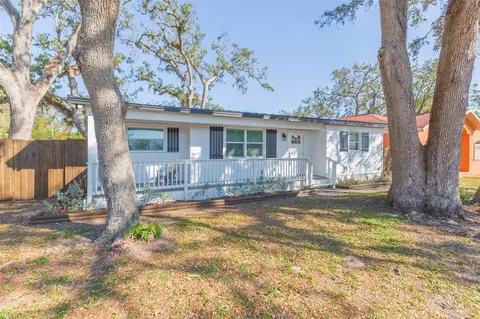 2300 23rd St S, Saint Petersburg, FL 33712