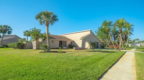 4340 Kingston Loop, Sarasota, FL 34238