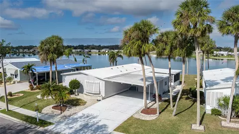 8449 Imperial Cir, Palmetto, FL 34221