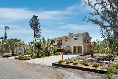 650 Penfield St, Longboat Key, FL 34228