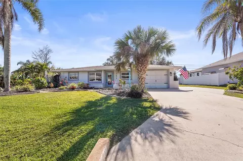 3672 Pine Rd, Venice, FL 34293