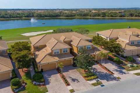 322 Winding Brook Ln #103, Bradenton, FL 34212