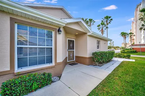 2908 Captains Ct #20, Palmetto, FL 34221
