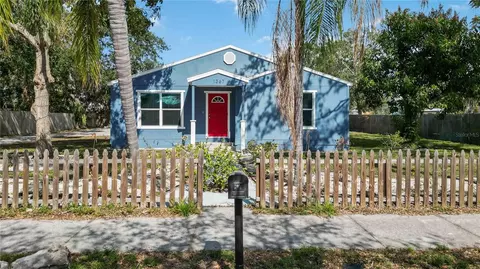 1367 21st St, Sarasota, FL 34234