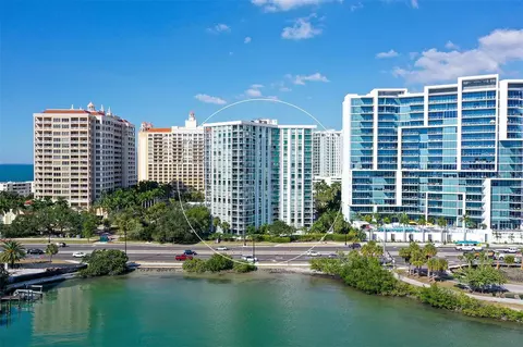 1111 N Gulfstream Ave #8D, Sarasota, FL 34236