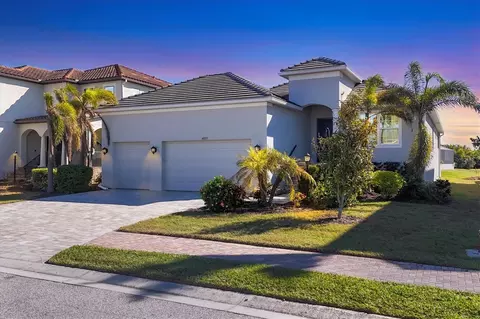 6223 Champions Row St, Bradenton, FL 34210