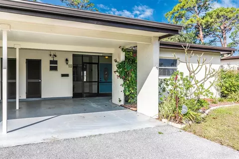 6124 Green View Dr #139, Sarasota, FL 34231