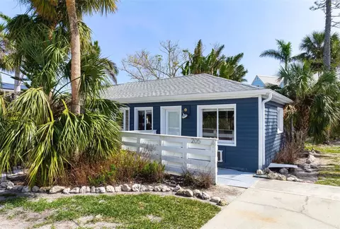 205 64th St #A & B, Holmes Beach, FL 34217
