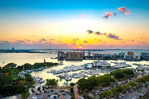 111 S Pineapple Ave #1206, Sarasota, FL 34236