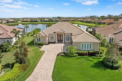 9641 Carnoustie Pl, Bradenton, FL 34211
