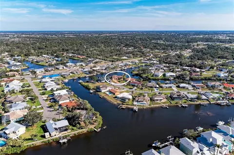 724 Portia St N, Nokomis, FL 34275