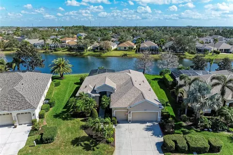 13324 Purple Finch Cir, Lakewood Ranch, FL 34202