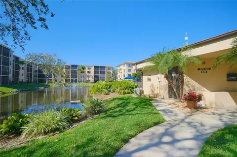 635 30th Ave W #F209, Bradenton, FL 34205