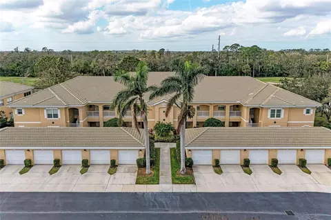6326 Grand Oak Cir #203, Bradenton, FL 34203