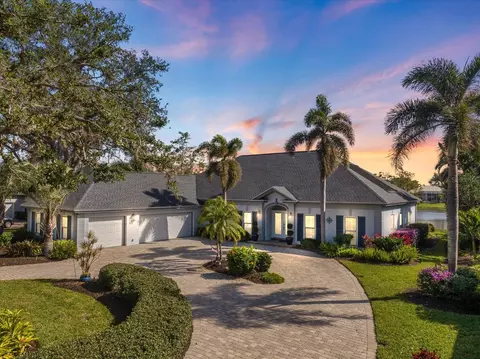 28 Dominica Dr, Englewood, FL 34223