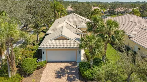 8300 Jesolo Ln, Sarasota, FL 34238