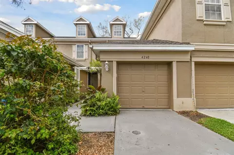4240 Bismarck Palm Dr, Tampa, FL 33610