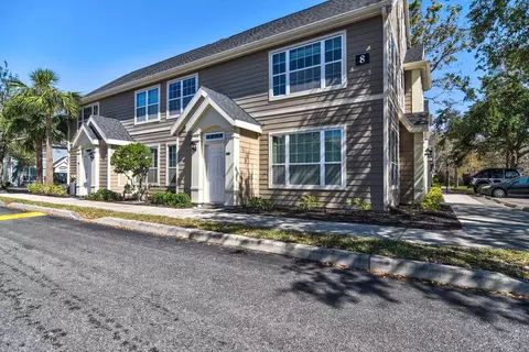 5631 Rosehill Rd #203, Sarasota, FL 34233