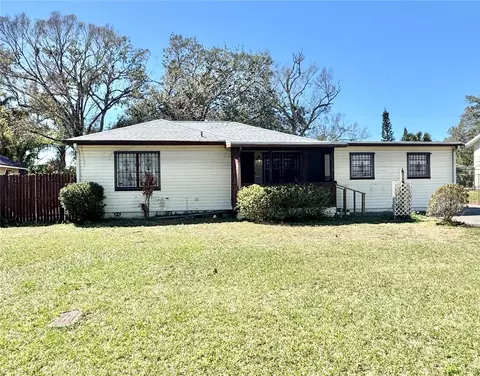 1016 W Beacon Ave, Tampa, FL 33603
