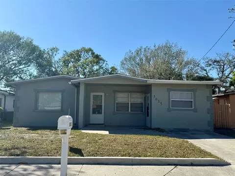 3035 Pershing Ave, Sarasota, FL 34234