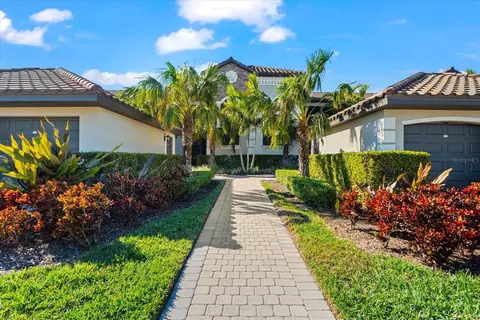 5537 Palmer Cir #205, Lakewood Ranch, FL 34211