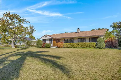 1103 Palma Sola Blvd, Bradenton, FL 34209