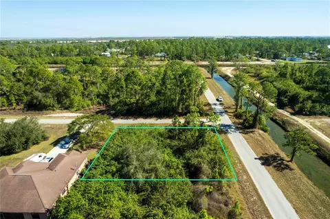 4407 E 20th St, Alva, FL 33920 photo 2
