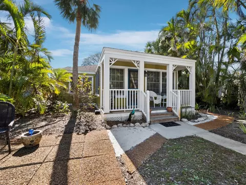 7119 Longboat Dr E, Longboat Key, FL 34228