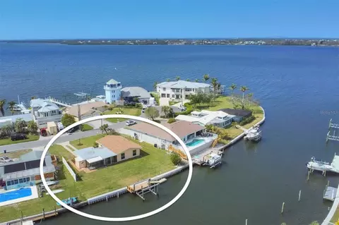 5112 Arlington Rd, Palmetto, FL 34221