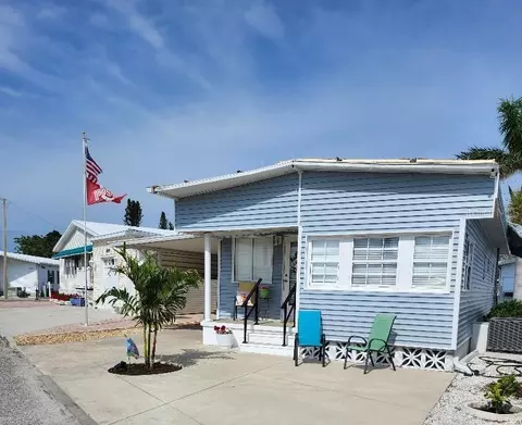 2207 Indiana Ave, Bradenton, FL 34207