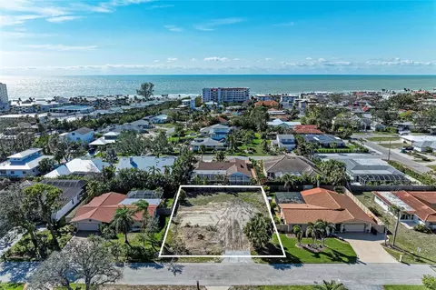 608 Hibiscus Dr, Venice, FL 34285