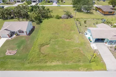2715 Wisteria Pl, Punta Gorda, FL 33950