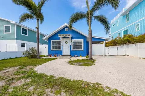 2408 Avenue B, Bradenton Beach, FL 34217