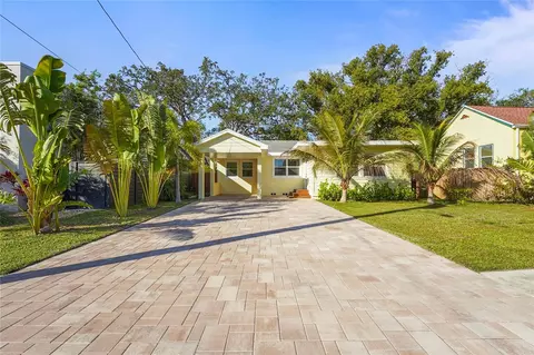 1723 5th St, Sarasota, FL 34236